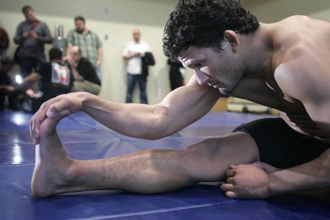 Tyson Griffin works out. He will fight Gleison Tibau in the lightweight division.