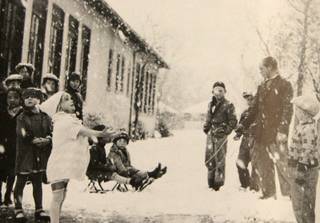 Five-year-old Kathlene Meyers catches flakes during a rare winter snow in Las Vegas in 1930. The last big snowfall came on Jan. 31, 1979 when 7.4 inches accumulated. Normally standing snow only occurs near the valley's neighboring mountains.