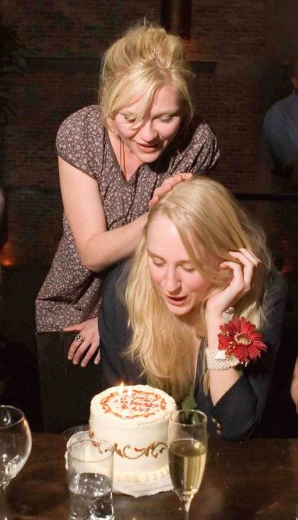Kirsten Dunst with her friend Molly. 