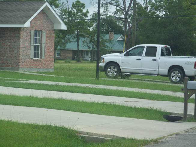 Tinnemeyer's 2004 Dodge pickup truck, last seen bearing Mississippi License tag KA6 251.
