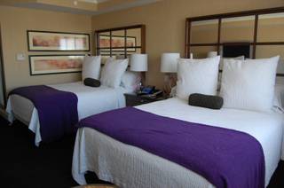 Standard room in Caesars' Forum Tower 