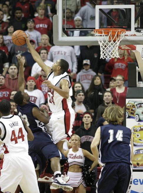 UNLV's Rene Rougeau blocks Washburn's Nate Daniels.