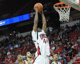 Darris Santee throws down a dunk Wednesday night as UNLV takes on Santa Clara. UNLV won 78-66.