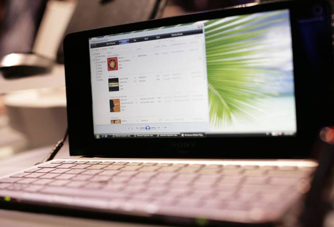 Sony Vaio P-Series Lifestyle PC