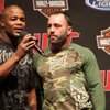 Photo: Joe Rogan interviews Rashad Evans during UFC 98 of Photo: Joe Rogan interviews Rashad Evans during UFC 98 of