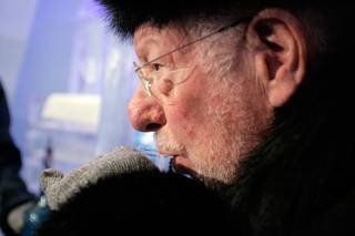 Mayor Oscar Goodman drinks a sip of Bombay Sapphire gin in a shot glass made of ice at the Minus 5 Experience at Mandalay Place Tuesday, June 23, 2009. 