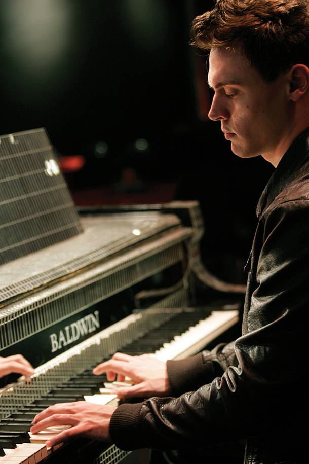 Erich Bergen plays the role of Four Seasons songwriter Bob Gaudio in