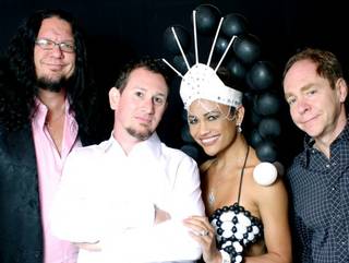 Penn & Teller & Revelers.