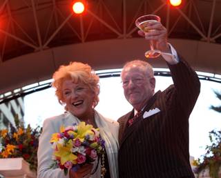 Las Vegas Mayor Oscar B. Goodman and his wife of 47 years Carolyn Goodman renewed their wedding vows Wednesday at the Fremont Street Experience in celebration of 9/9/09.