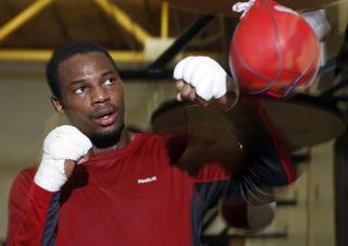 Light heavyweight boxer Chad Dawson hits a speed bag during a workout at the International MMA Fight Club Wednesday, October 7, 2009. Dawson is preparing for a November 7 rematch against Glen Johnson at the Excel Arena in Hartford, Conn.