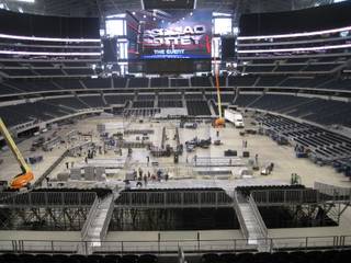 Cowboys Stadium, in fight mode.
