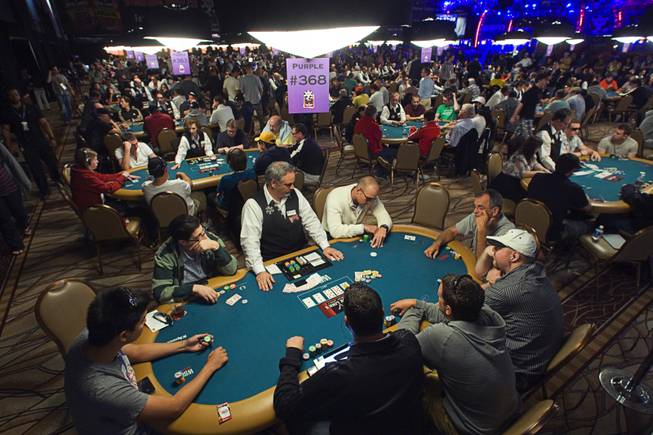 WSOP Main Event Begins WSOP Main Event Begins