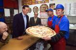 Rick Santorum visits Manhattan Pizza