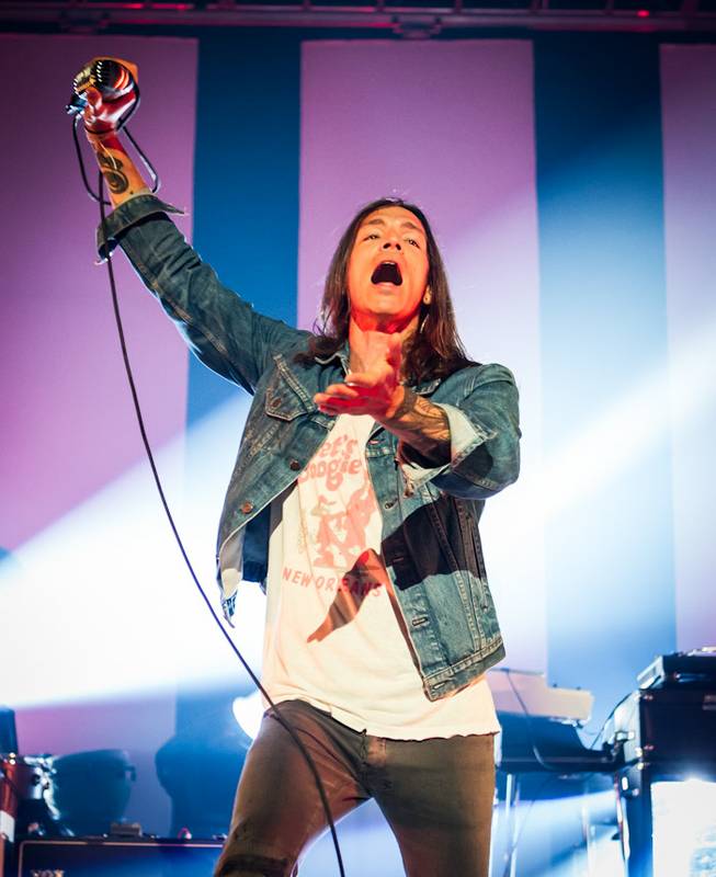 Incubus at HRH's The Joint
