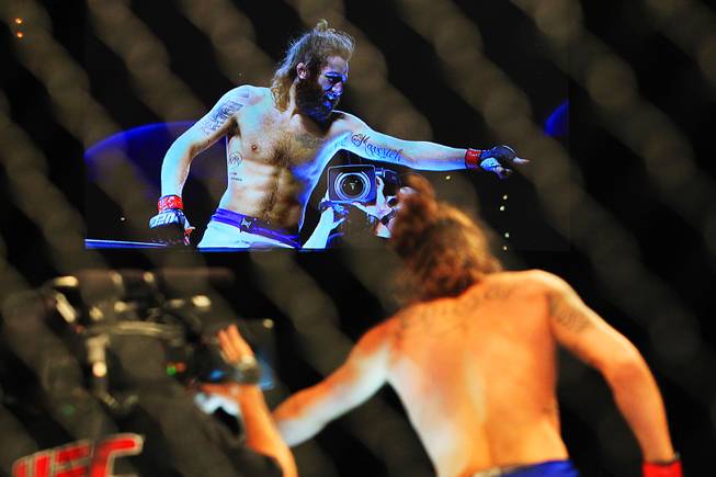 TUF 15 - Chiesa v Iaquinta TUF 15 - Chiesa v Iaquinta