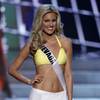 Photo: 2013 Miss Nevada USA Chelsea Caswell is seen durin Photo: 2013 Miss Nevada USA Chelsea Caswell is seen durin