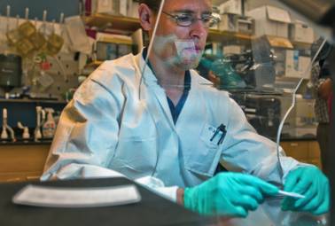 Swipe and swap: Hookup apps are among many reasons syphilis is on the rise