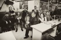 Louis Prima Jr. and his band. Louis Prima Jr. and his band.