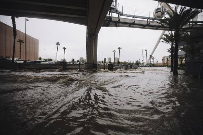 Flooding_at_the_LINQ Flooding_at_the_LINQ