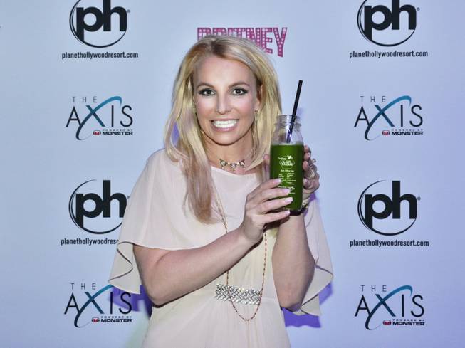 Britney Spears-Bee Effective Britney Spears-Bee Effective