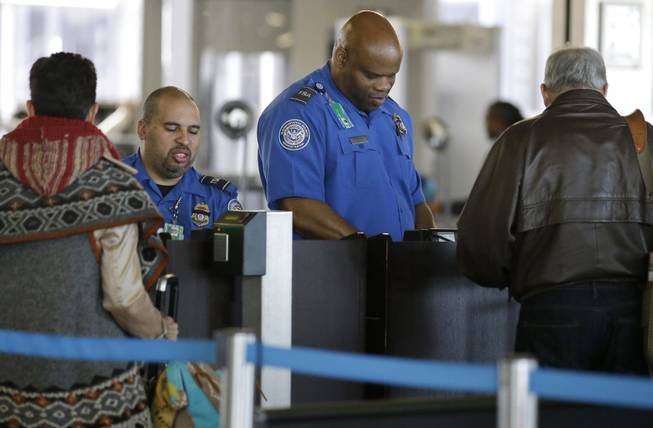 TSA Checks TSA Checks