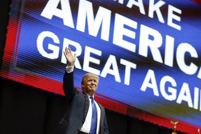 Who won the New Hampshire primary? 2016 presidential race results