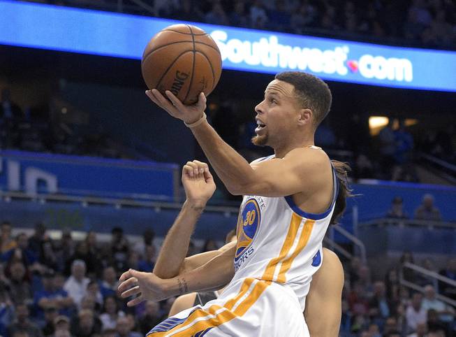 Highlight of the Week: Steph Curry sinks another half-court shot