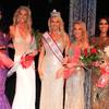 Photo: Mrs. Summerlin Lauren Cahlan, center, of Wicked Cr Photo: Mrs. Summerlin Lauren Cahlan, center, of Wicked Cr