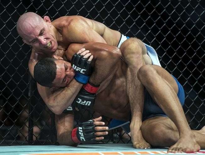 Jesse Taylor Chokes Dhiego Lima Jesse Taylor Chokes Dhiego Lima