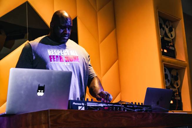 Shaquille O'Neal Performs DJ Set at Alexxa's Var Shaquille O'Neal Performs DJ Set at Alexxa's Var