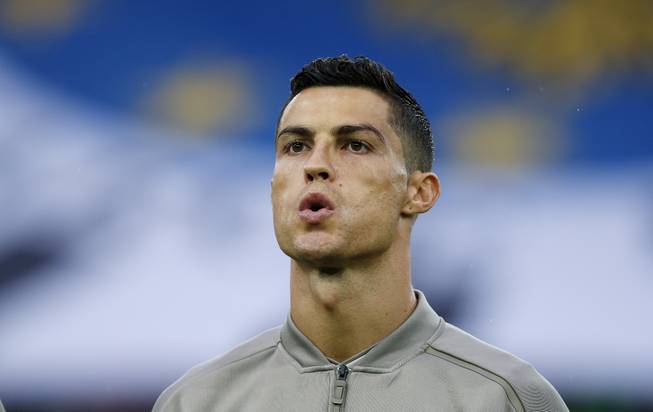 Cristiano Ronaldo Cristiano Ronaldo