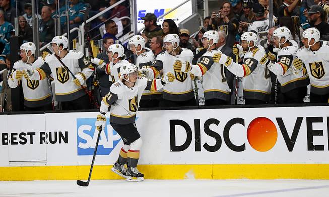 0412_AP_VGKSharks4 0412_AP_VGKSharks4