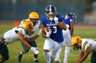 Desert Pines Beats Bishop Manogue, 34-11